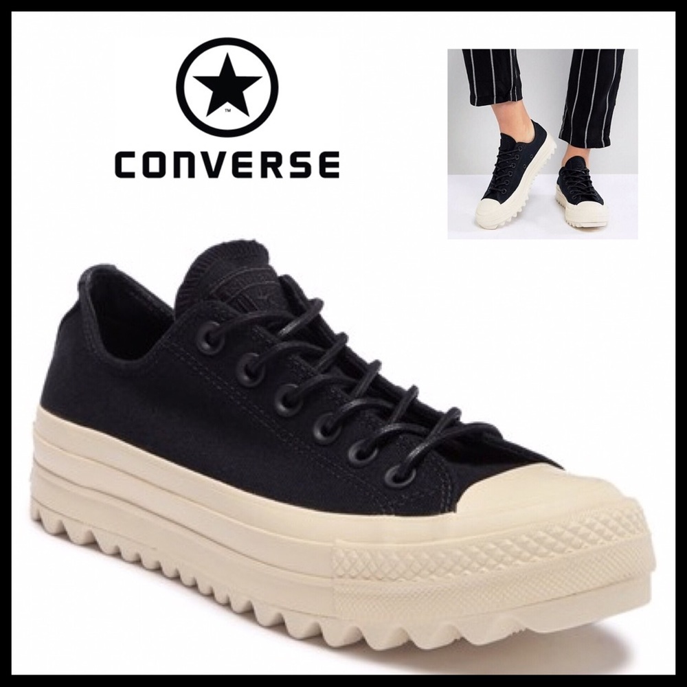 CONVERSE BLACK PLATFORM LOW TOP CHUCKS SNEAKERS - Picture 8 of 8